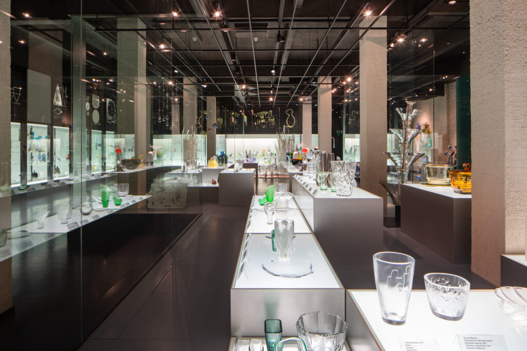 Exhibition hall of the Finnish Glass Museum.