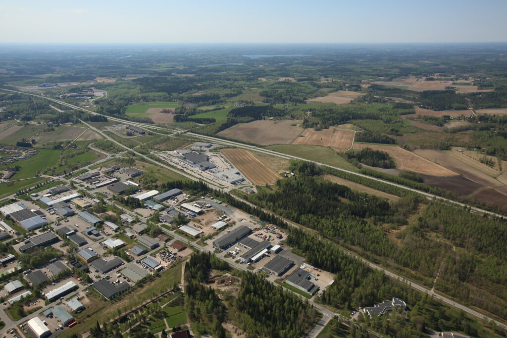 Oblique aerial view of Tehtaankatu 5-21 site plan site.