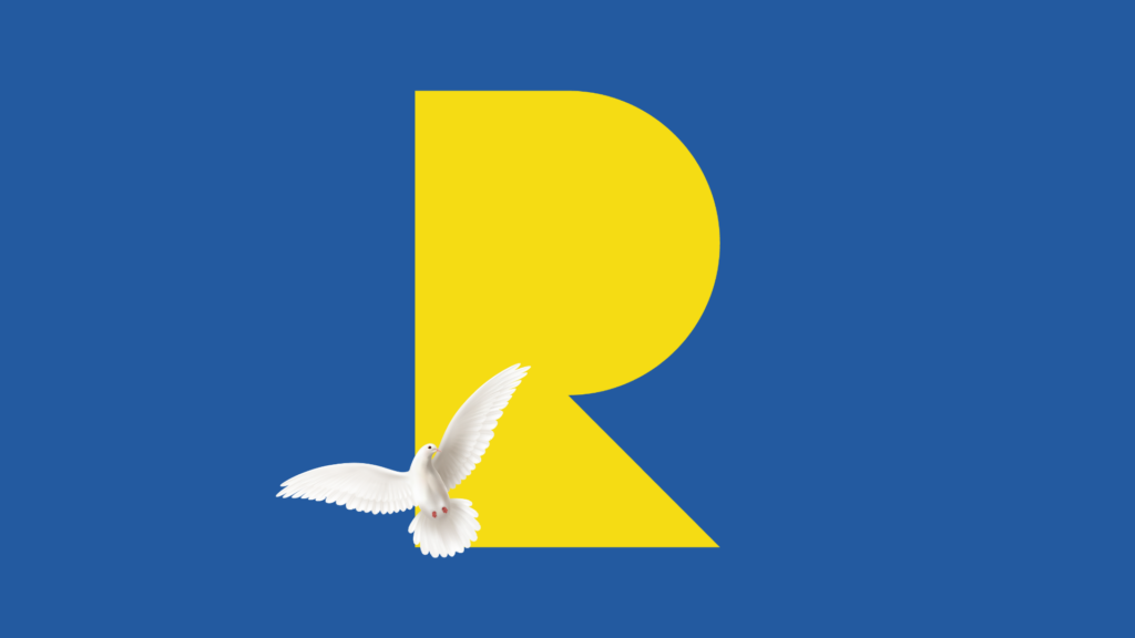 Riihimäen R-tunnus Ukrainan lipun väreissä. Kuvan vasemmassa alareunassa lentää valkoinen rauhankyyhky.