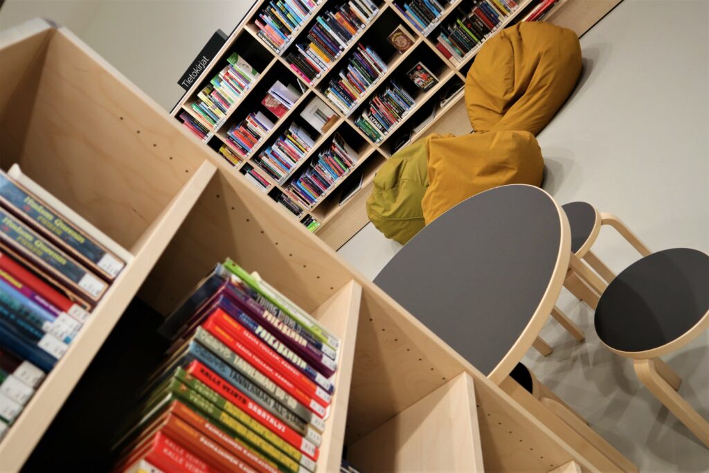 Books and furniture for the children's and youth department