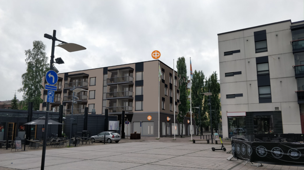 Observation picture, view from Granit square in the direction of Välikatu. The new four-story building borders Granit aukio and Välikatu.